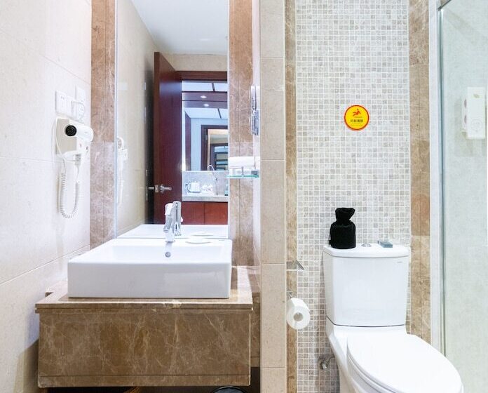 Номер Superior, Guangzhou Baiyun International Convention Center