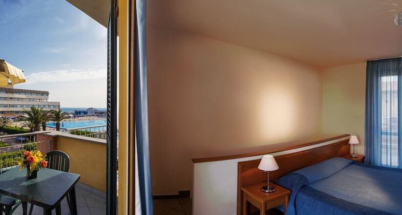 شقة غرفتين, Continental Resort