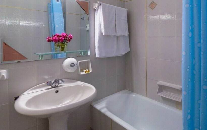 اتاق سوپریور با چشمانداز دریا, Daphne