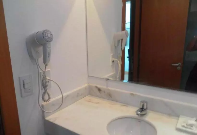 اتاق استاندارد سه نفره, Iguatemi Business & Flat By Avectur