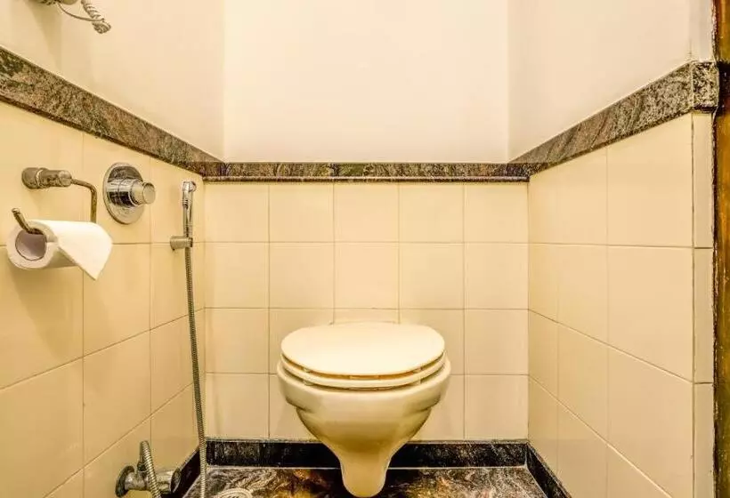 スーペリアールーム, Lemon Tree Hotel, East Delhi Mall, Kaushambi