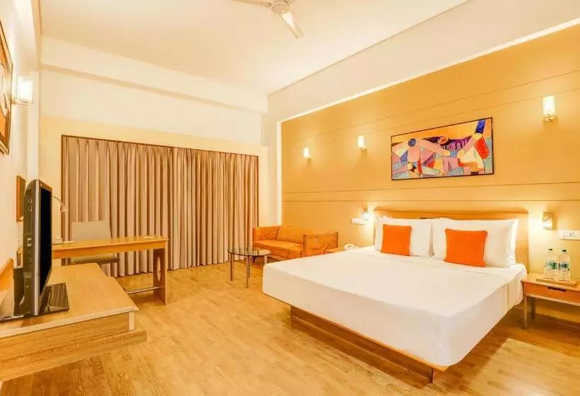 デラックスルーム, Lemon Tree Hotel, East Delhi Mall, Kaushambi