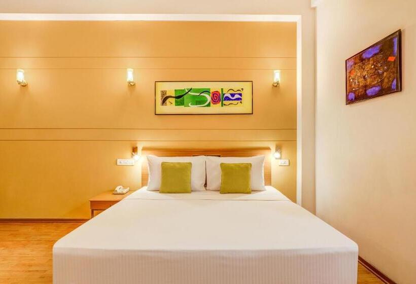 Номер Стандарт, Lemon Tree Hotel, East Delhi Mall, Kaushambi