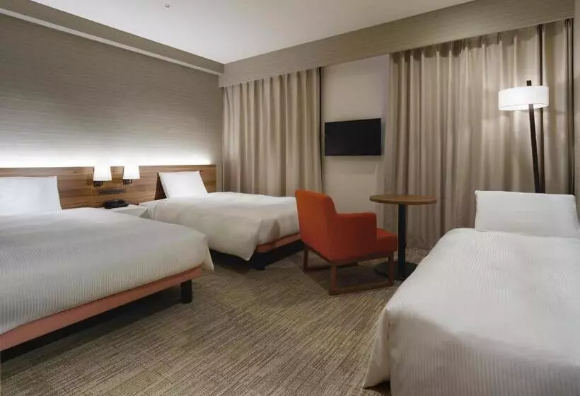 Basic-huone, Mitsui Garden Hotel Kumamoto