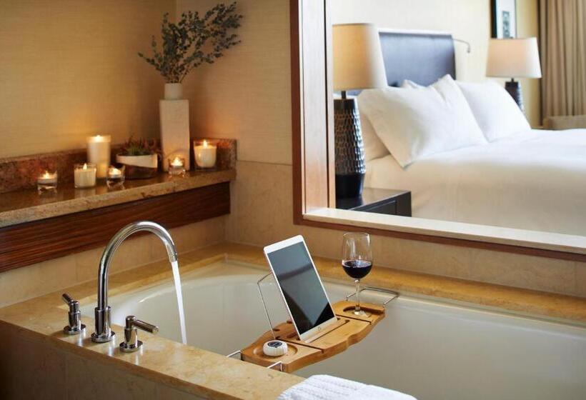 デラックスルーム, Denny Park Hotel Seattle