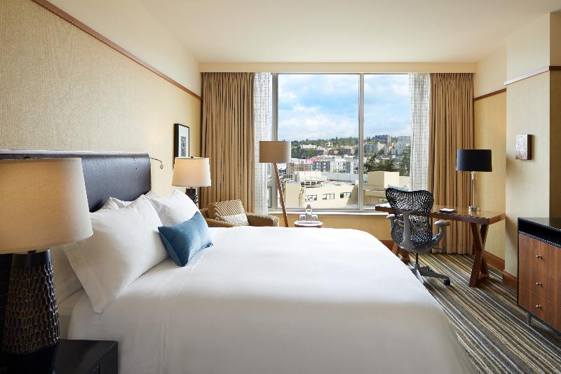 اتاق پرمیوم, Denny Park Hotel Seattle