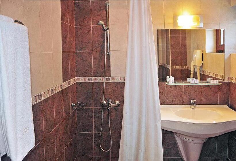 سوییت جونیور, Real