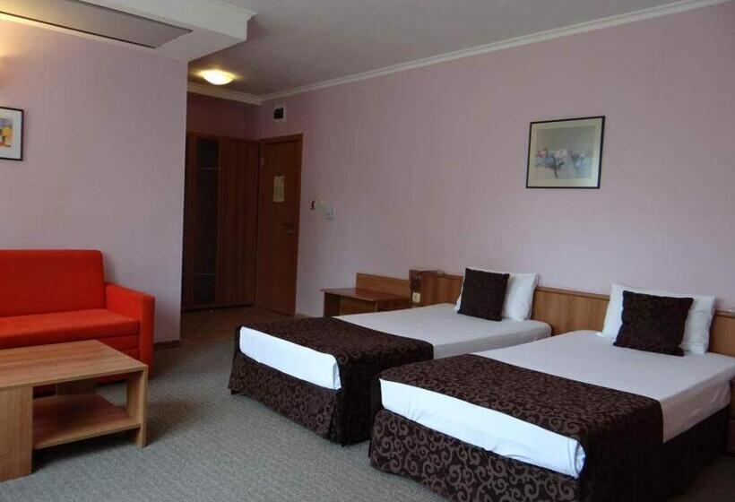 سوییت جونیور, Real