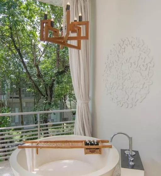 バルコニー付きデラックスルーム, Sala Phuket Mai Khao Beach Resort