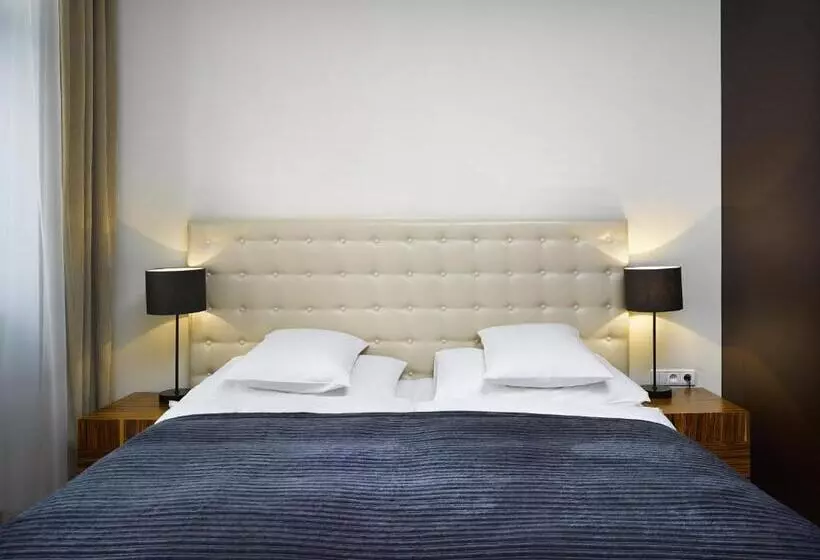 اتاق استاندارد, The Icon Hotel & Lounge