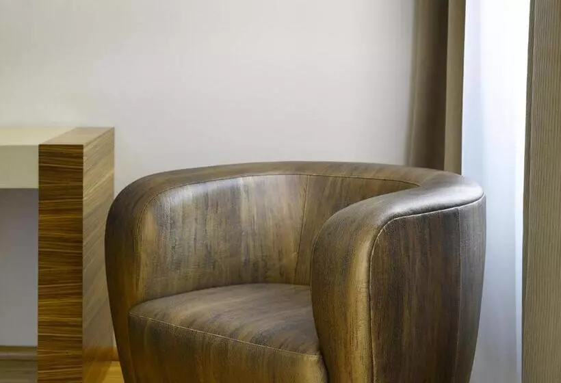 اتاق لوکس, The Icon Hotel & Lounge