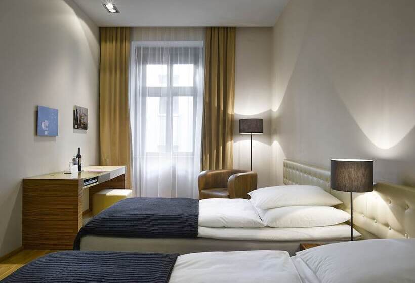 اتاق استاندارد, The Icon Hotel & Lounge