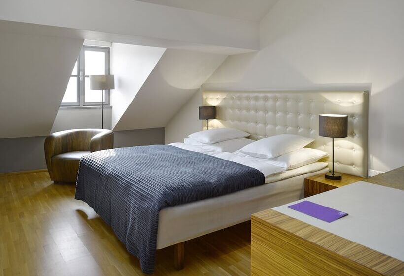 اتاق استاندارد, The Icon Hotel & Lounge