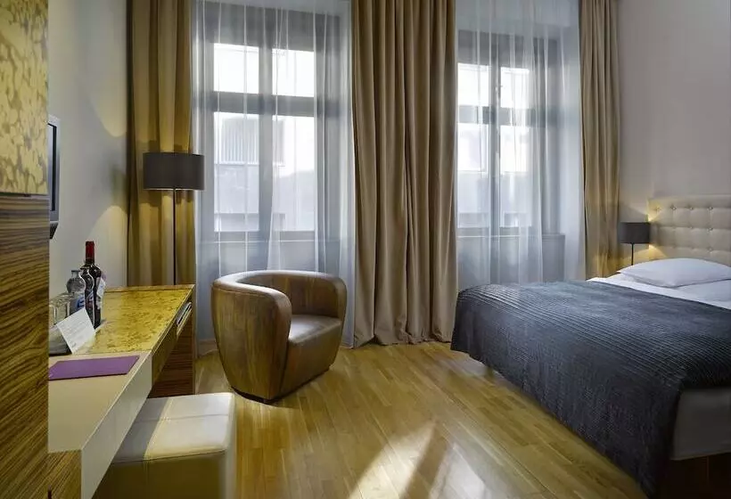 اتاق لوکس, The Icon Hotel & Lounge