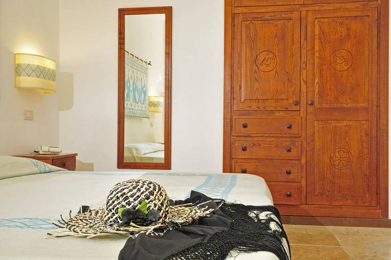 חדר קלאסי לשלושה, Arbatax Park Resort, Telis