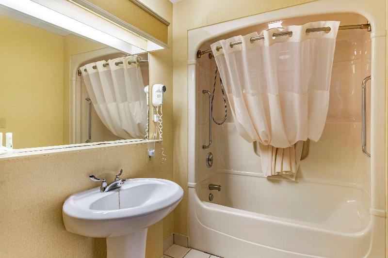 Quarto deluxe, 81 Bugis