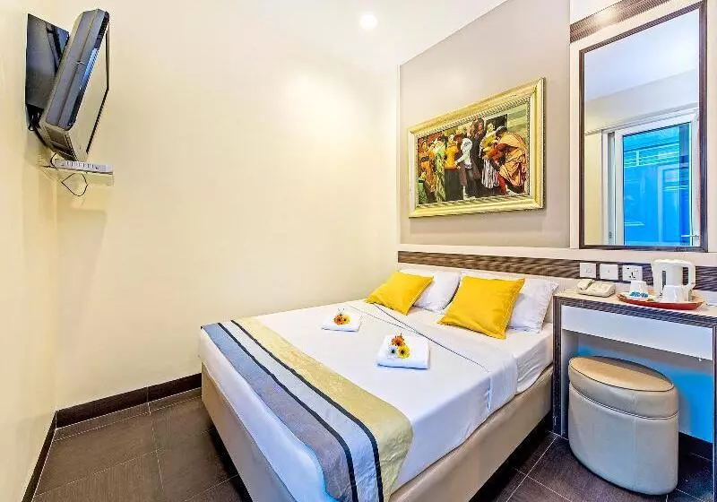 Quarto standard, 81 Bugis