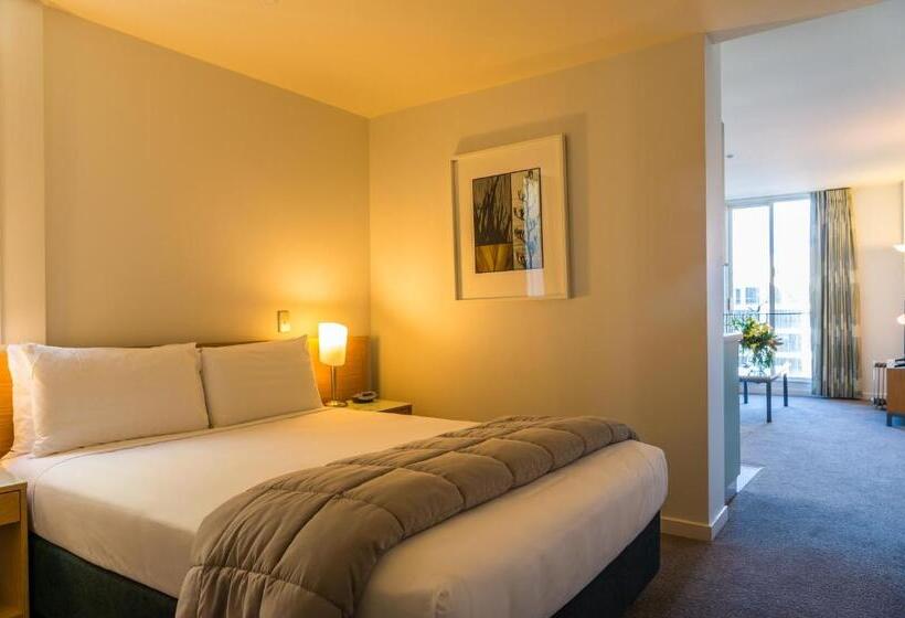 침실 1개 아파트, Astelia Apartment