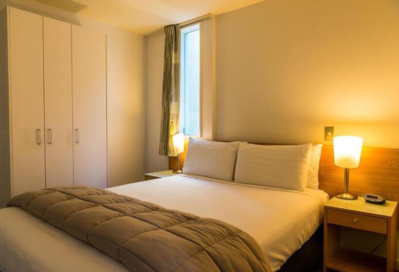 침실 1개 아파트, Astelia Apartment