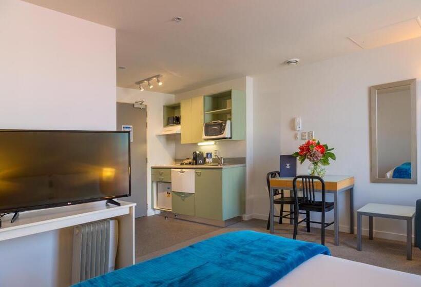 프리미엄 스튜디오, Astelia Apartment