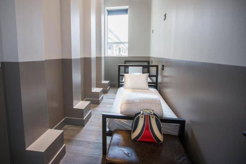 带1个卧室的公寓, Astelia Apartment