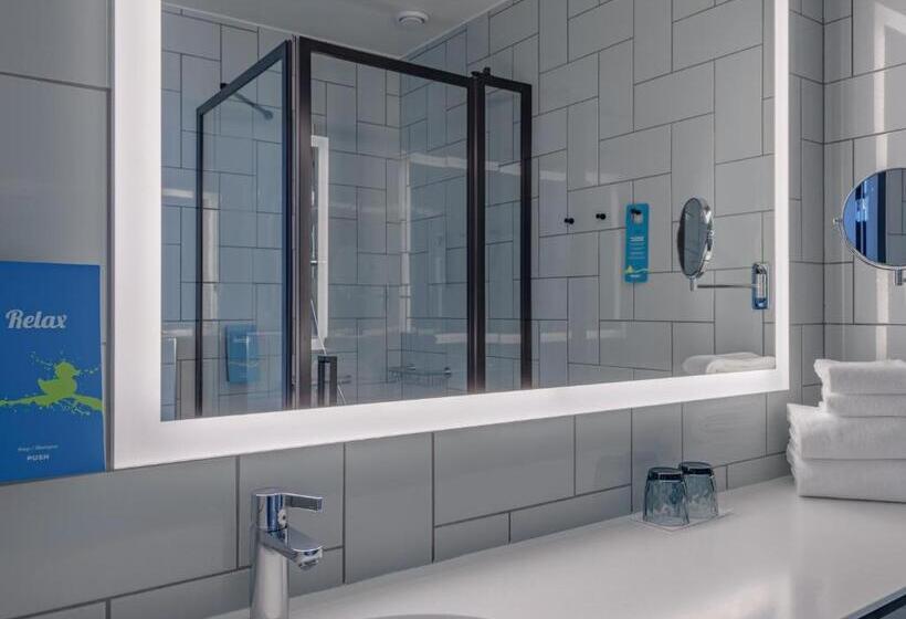 キングサイズベッドのスーペリアルーム, Break Sokos Hotel Flamingo