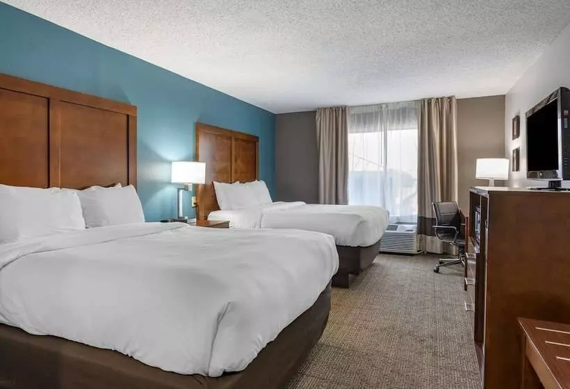 ２ダブルベッドのスタンダードルーム, Comfort Inn Airport