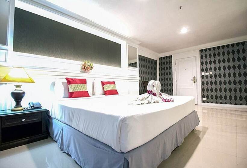 Quarto Deluxe, Convenient Park Bangkok