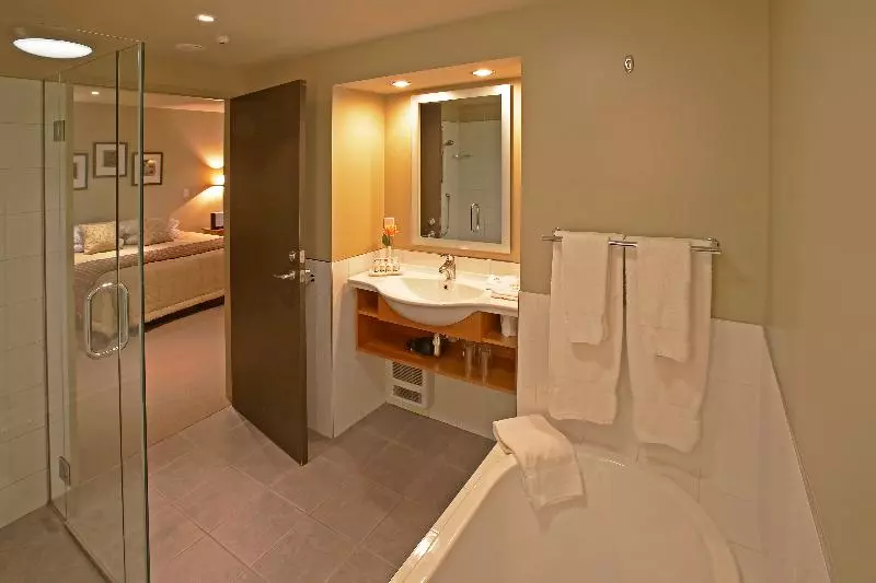 キングサイズベッドのスタンダードルーム, Te Weheka Hotel Fox Glacier