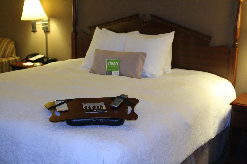 اتاق استاندارد, Holiday Inn Express Hotel & Suites High Point South, An Ihg