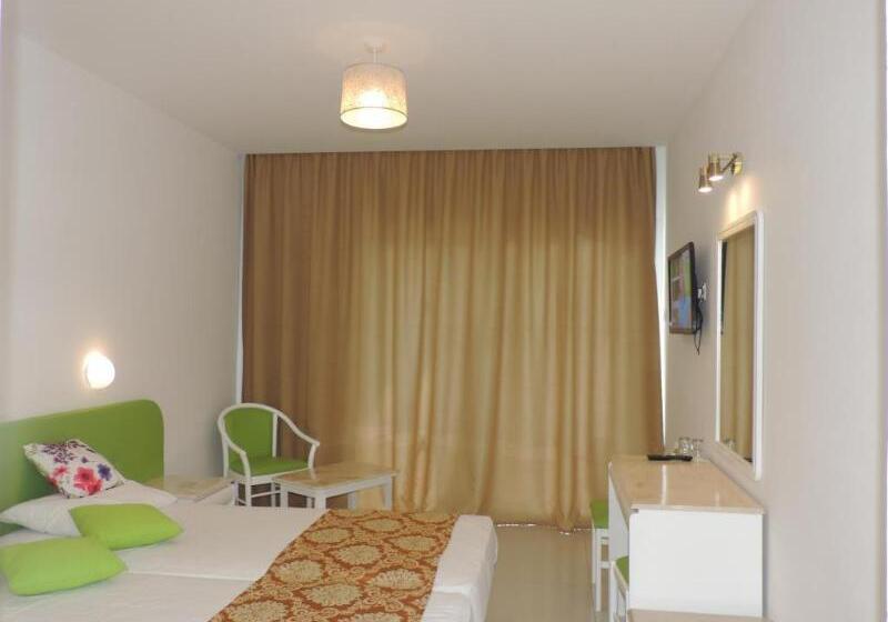 سوییت, Holiday Inn Express Hotel & Suites High Point South, An Ihg