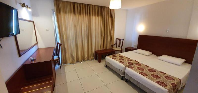 سوییت, Holiday Inn Express Hotel & Suites High Point South, An Ihg