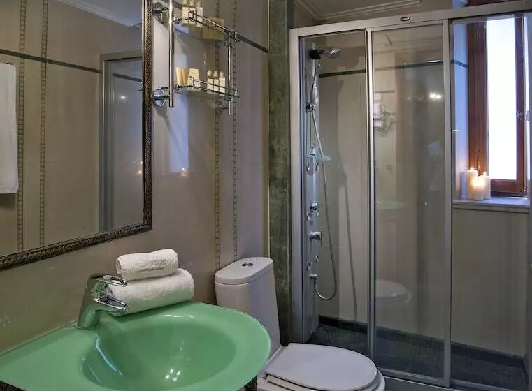 اتاق استاندارد با بالکن, Ionas Boutique