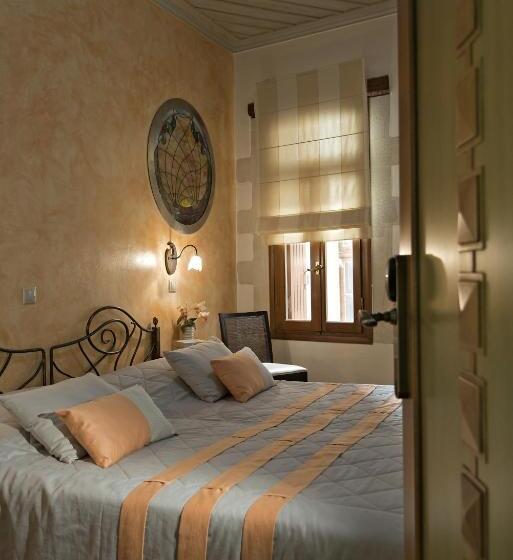 غرفة قياسية, Ionas Boutique