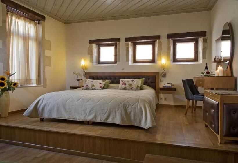 جناح جونيور, Ionas Boutique