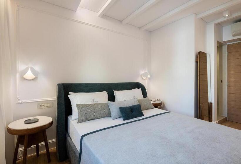 غرفة ديلوكس, Ionas Boutique