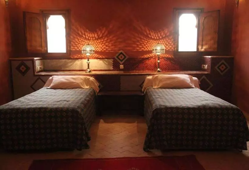 اتاق استاندارد, Kasbah Azalay