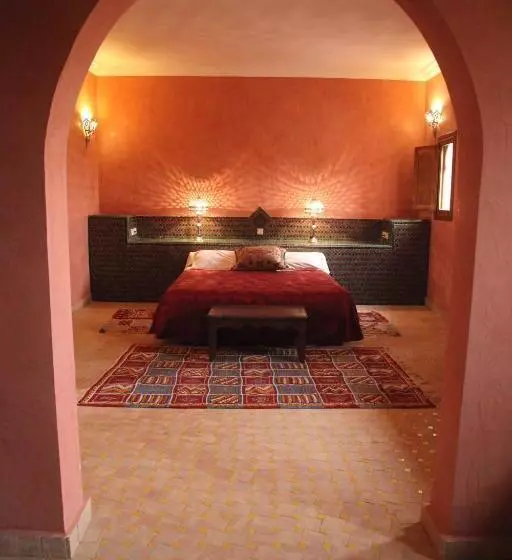 سوییت جونیور, Kasbah Azalay
