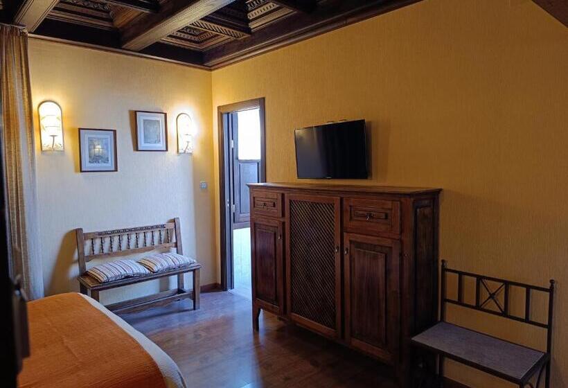 سوییت, Posada Del Toro