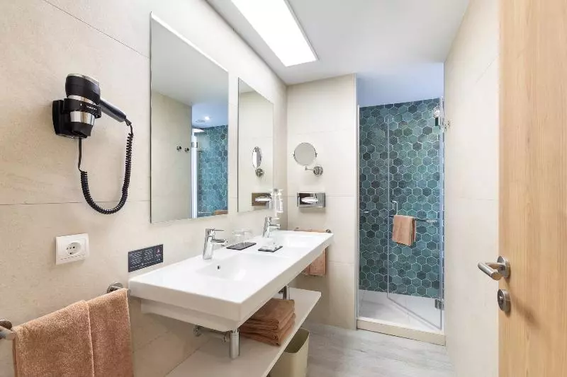 اتاق خانوادگی, Hotel Riu Buenavista - All Inclusive