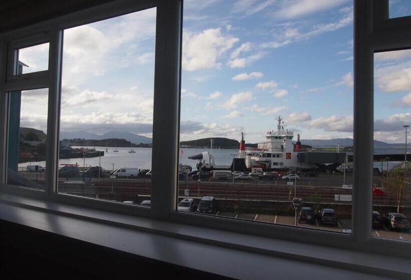 اتاق خانوادگی, The Kelvin