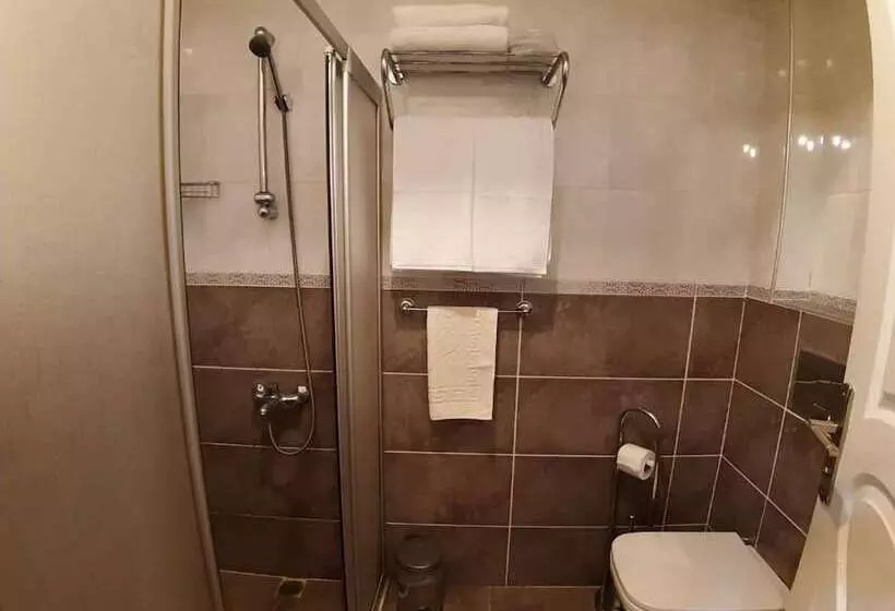 استودیوی استاندارد, Kleopatra Tuna Apart Hotel