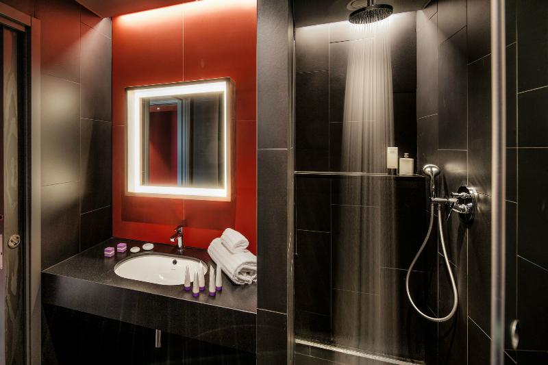 수피리어 스튜디오, Agora Residence