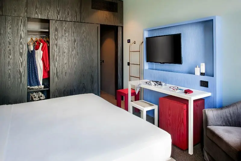 Superior-studio, Agora Residence