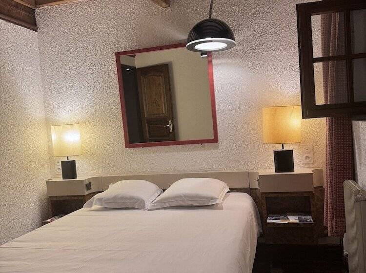 غرفة قياسية, Aux Prisons De Montagny