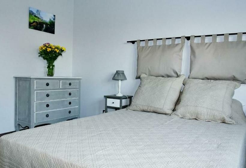 스탠다드 룸, La Ferme Aux Charmes