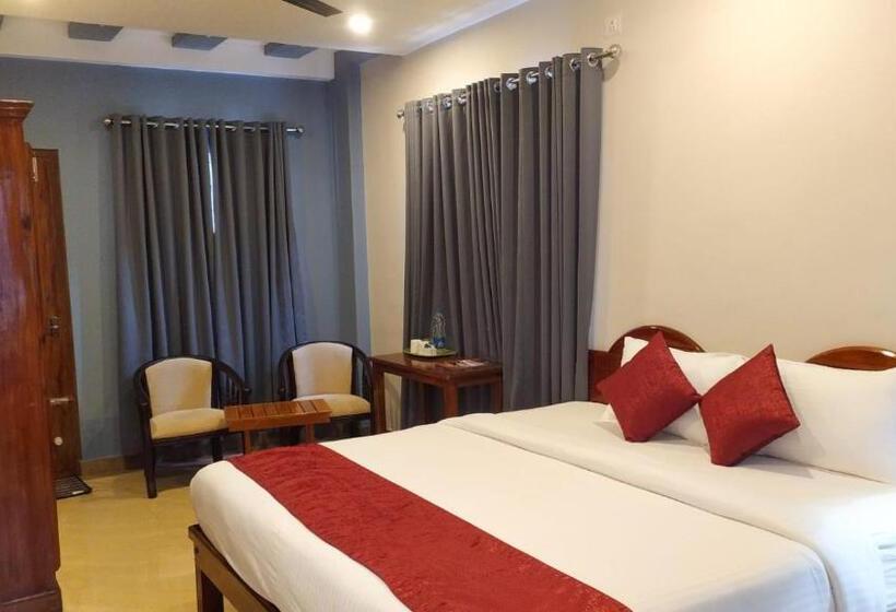 Номер Deluxe Вид на Озеро, Laurel Heights Resort Idukki