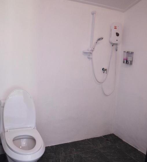 غرفة ديلوكس, Nok Chan Mee Na