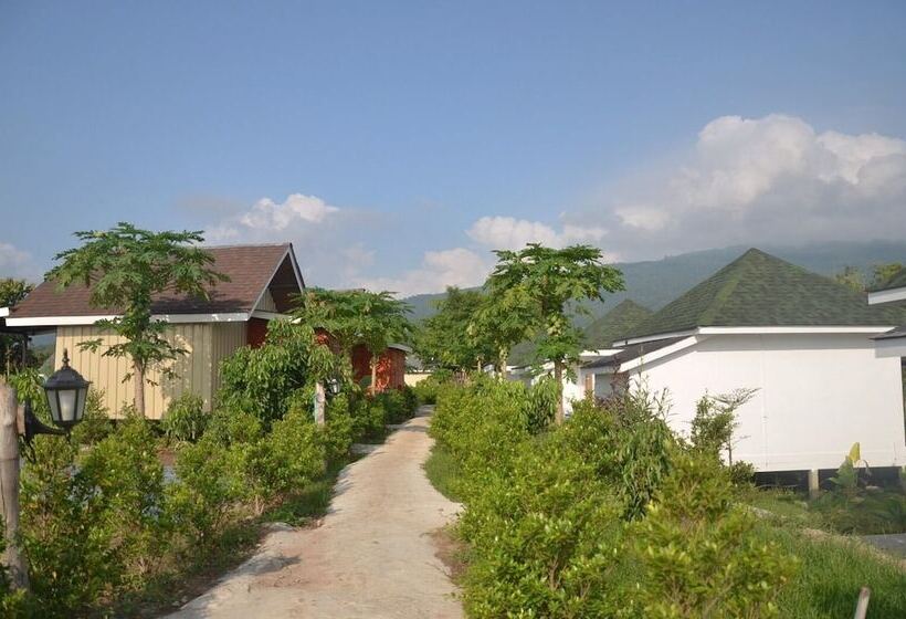 غرفة ديلوكس, Nok Chan Mee Na