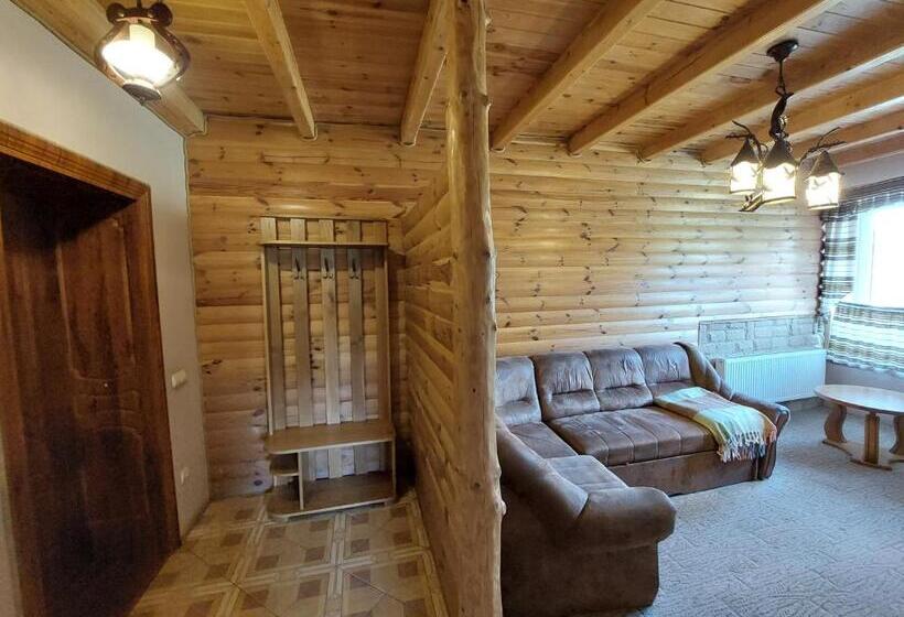 سوییت, артгір гостинний двір